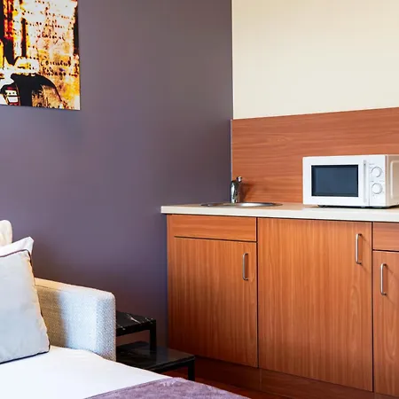 Hotel Leonardo Center